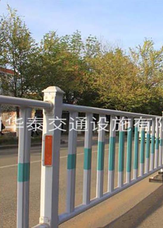 防眩板護欄